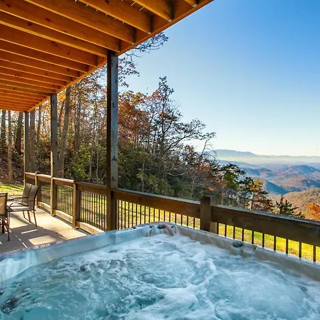 Sunset Summit - Pool, Theater Room, Games, & Views